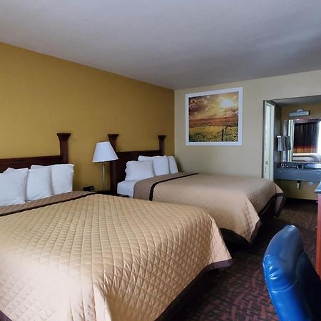 Rodeway Inn Конкорд Екстер'єр фото